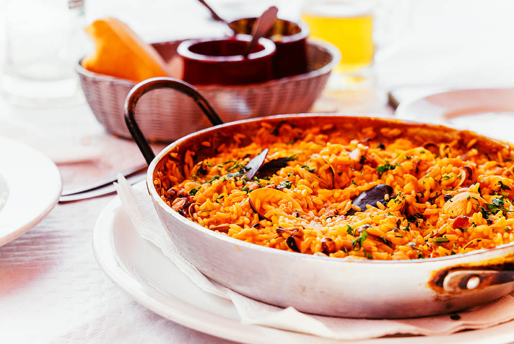 Deléitate con los sabores de la Gastronomía española y descubre su esencia